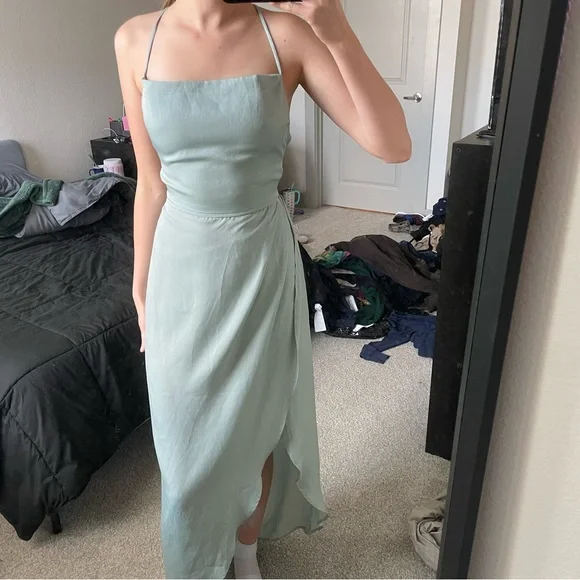 Lucy in the sky Sage green Tie Back Slit dress - Picture 2 of 6